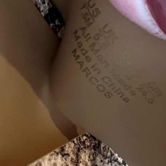 Franco Sarto animal print cris cross slides - Picture 6 of 6